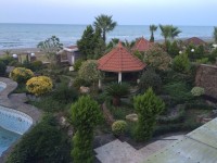 ایزدشهر-ویلا استخردار پلاک اول دریا داخل شهرک
