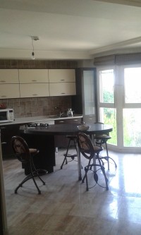 رویان-ویلای استخردار داخل شهرک ساحلی